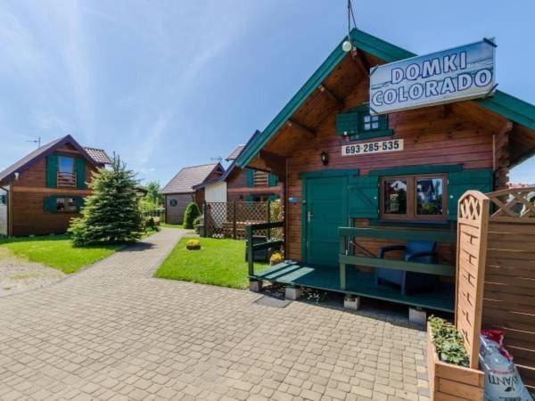 Villa Apartamentowe Domki Drewniane Colorado Karwia Exterior foto